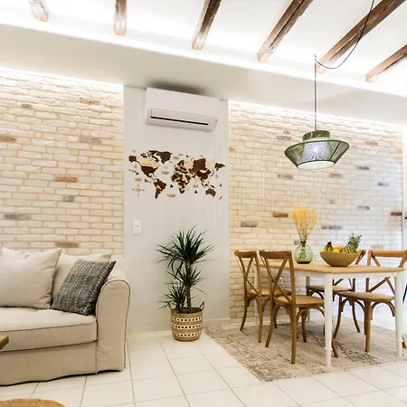 Ferienhaus Beachside Gem At Kanouli - Ariti, 2bd&garden *