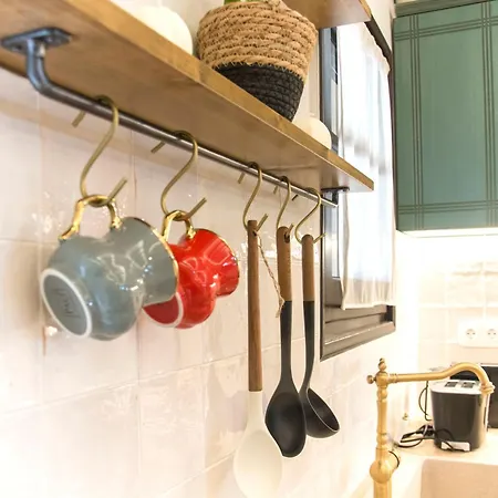 Beachside Gem At Kanouli - Ariti, 2bd&garden Ferienhaus Halikounas