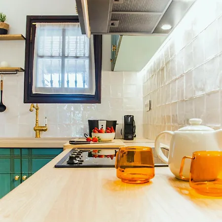 Beachside Gem At Kanouli - Ariti, 2bd&garden Halikounas