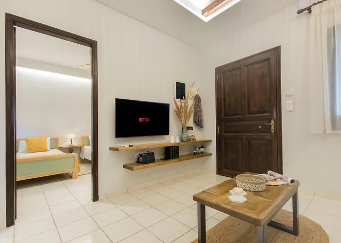 Σπίτι διακοπών Beachside Gem At Kanouli - Ariti, 2bd & Garden Χαλικούνας