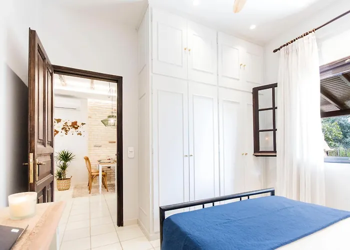 Beachside Gem At Kanouli - Ariti, 2bd & Garden Σπίτι διακοπών